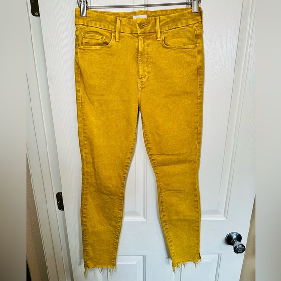 EUC MOTHER Mineral Yellow Wash Denim The Looker Ankle Snippet Jeans - Picture 4 of 17
